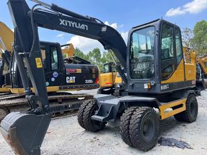 Excavadoras de ruedas XINYUAN a la venta, peso operativo de 7 toneladas con componentes centrales, motor, bomba, engranaje, caja de cambios - Product Image 2