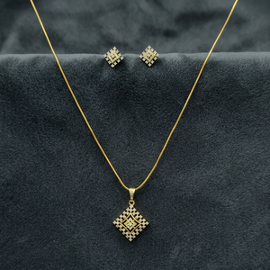 Parure de bijoux fantaisie faite à la main pour femme, pendentif délicat en oxyde de zirconium, placage bicolore, sans nickel ni plomb, pour mariage, fiançailles, fête, style indien - Product Image 2