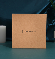 Coffret cosmétique de luxe recyclé fait main avec gaufrage et pelliculage mat, boîte robuste en carton avec couvercle et base