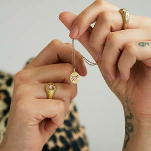 Collar con colgante de corazón Floral pintado a mano, diseño de amor Floral de moda de lujo, cadena de eslabones de acero inoxidable para aniversarios - Product Image 3