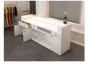 Salón de uñas blanco, muebles de salón de diseño moderno, barbería, salón de belleza de mármol, mostrador de recepción