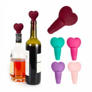 Tapones de Botella de Vino de Silicona en Forma de Corazón, Material de Grado Alimenticio Libre de BPA, Se Adapta a la Mayoría de las Botellas de Vino, Ecológico, Duradero y Fácil de Limpiar - Product Image 1
