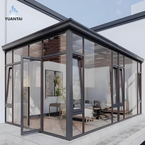 Véranda <span class=keywords><strong>de</strong></span> jardin préfabriquée Yuantai moderne à toit incliné, double vitrage trempé, étanche, en profilé d'aluminium extrudé pour villa et hôtel - Product Image 1