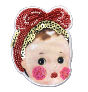 Maßgefertigte Chenille-Stickerei-Patches Strass-Verzierte Applikationen Aufnähbare Herzförmige Hüte Kleidungsdekoration Stoff-Logos - Product Image 5