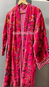 Robe longue pour femmes à imprimé floral, manches trois quarts, en velours tissé doux, kimono décontracté pour le printemps - Product Image 2