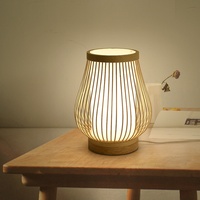 Petite lampe de table en bambou tressé de style japonais avec lumière ambiante LED, à brancher, 15 cm, pour chambre à coucher, chevet, décoration de la maison