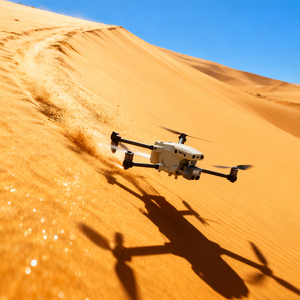 Drone multifonction longue portée 40T avec pulvérisateur, caméra, endurance de 45 km, vitesse de vol élevée de 21 m/s, stabilisation sur 4 axes, pliable - Product Image 1