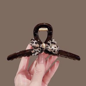 Pinza para el pelo con lazo brillante de estampado de leopardo para PC, pinza de tiburón grande y delicada para la parte trasera de la cabeza, horquilla para peinado, regalo japonés coreano - Product Image 1