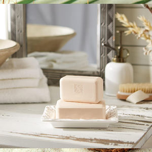 Sapone Solido Naturale Biologico Fatto a Mano con Burro di Karité, Sbiancante e Idratante per Pelle Sensibile, Cura della Pelle per Viso e Corpo - Product Image 4