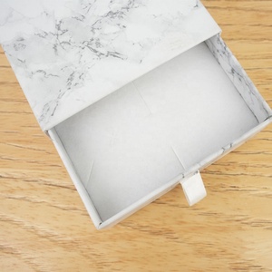 Hộp In Ấn Tùy Chỉnh Màu Sắc Cứng Nhắc Hộp Quà Tặng Các Tông Đồ Trang Sức Ngăn Kéo Hộp Bao Bì Với Nhung Saddimg Và Tay Cầm Nhỏ - Product Image 4