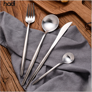 GZ HADI คุณภาพสูงชุดช้อนส้อมสแตนเลสเงิน Flatware สีม่วงทองช้อนอาหารค่ํามีดร้านอาหาร<span class=keywords><strong>โรงแรม</strong></span>ใช้บุฟเฟ่ต์ - Product Image 2
