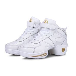 hip hop dance sneakers nike
