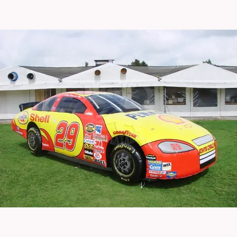 Modelo inflável da exposição do carro de corrida da propaganda popular do projeto para a promoção