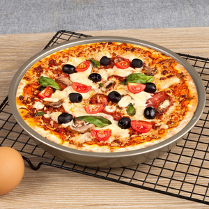 Cake Mold Round 8 Inch Carbon Steel Non-Toxic Oven Safe Baking Pan For Home Use - Product Image 4