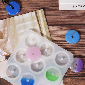 Molde de Silicona para Colgantes de Paz, Apto para la Fabricación de Joyas, Llaveros, Colgantes, Adornos, Pulseras y Cuentas para Collares - Product Image 6