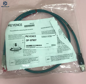 Cable Ethernet KEYENCE OP-87907 M12 de 4 pines a RJ-45, compatible con NFPA79, 1 m, para panel de control serie IX OP 87907 - Product Image 1