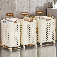 Panier à linge pliable en plastique DAYOOH, panier à linge portable pour salle de bain avec roulettes universelles