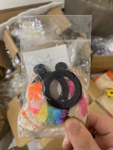 1kg 80-150個バルクイヤリング義烏工場卸売直接ミックス販売重量ランダムミックス安い良質低価格ジュエリー