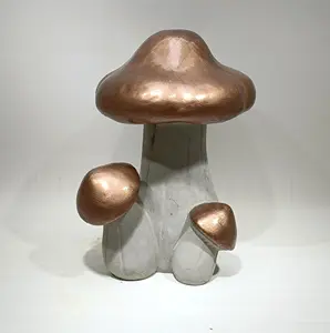 공장 직접 버섯 모양 finial 입상 홈 탁상 정원 장식 버섯 finial 동상 구리 골드 컬러