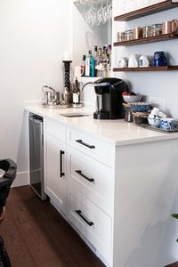 Meuble bar de bureau sur mesure CANA, prix usine, comptoir de cuisine en bois blanc avec enclos réfrigérateur - Product Image 4
