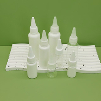 Bouteille en plastique PET à presser avec bouchon à vis pour emballage de liquides cosmétiques et produits chimiques, disponible en 1oz, 2oz, 3oz, 4oz, 5oz, 8oz, 12oz, 16oz