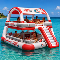 Plateforme flottante gonflable pour parc aquatique avec matelas-canapé surdimensionné pour la détente des clients des complexes hôteliers en bord de mer, utilisation en extérieur