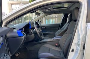 <span class=keywords><strong>2023</strong></span> pour <span class=keywords><strong>Toyota</strong></span> <span class=keywords><strong>CHR</strong></span> Leading Edition Plug-In Hybrid Compact SUV 2.0L E-CVT New Energy Vehicle Wholesale Export Used - Product Image 5