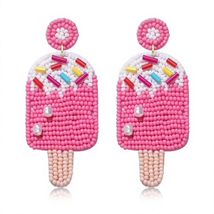 Nouvelles Boucles d'Oreilles Pendantes Tendance en Forme de Sucette Glacée Rose avec Perles, Idéales pour les Fêtes et Anniversaires Féminins - Product Image 1
