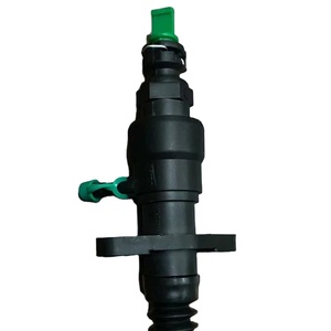 Cilindro Maestro de Embrague OEM 21214-1602610 para <span class=keywords><strong>LADA</strong></span> NIVA <span class=keywords><strong>4x4</strong></span> <span class=keywords><strong>Urban</strong></span> 21214 2131 - Product Image 1
