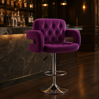 Chaise de bar moderne JOHOOFURNITURE, cuir PU violet foncé, capitonnée, pivotante, réglable, structure en acier, ergonomique, usage commercial