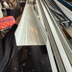 Rubis <span class=keywords><strong>sur</strong></span> Rails Matériaux de construction en Chine Composants de grille de <span class=keywords><strong>plafond</strong></span> - Product Image 2