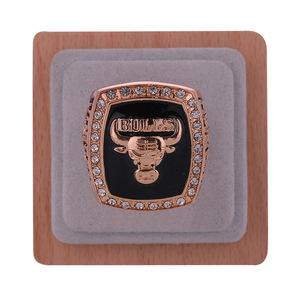 Bague <span class=keywords><strong>de</strong></span> championnat <span class=keywords><strong>de</strong></span> basketball <span class=keywords><strong>Jordan</strong></span> Yue 1991 unisexe, en alliage plaqué or 18 carats, avec chiffres incrustés, bijou tendance - Product Image 1