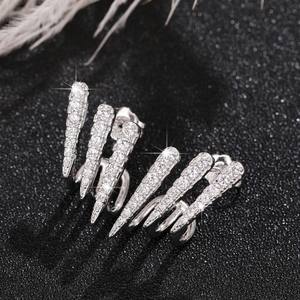 Pendientes de oro blanco con forma de pico y diamantes de imitación de cristal, estilo punk para mujer, joyería de moda para fiesta, aleación chapada en plata - Product Image 6