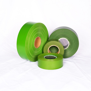 100 vi màu xanh lá cây <span class=keywords><strong>PVC</strong></span> cứng nhắc phim tấm cuộn màu xanh lá cây <span class=keywords><strong>PVC</strong></span> cỏ hàng rào Dải cuộn dây - Product Image 1
