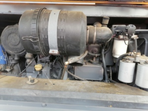 Nhà Máy Chất Lượng Tốt Nhỏ Động Cơ Diesel Di Động Máy Nén Khí Khai Thác Mỏ 186cfm Xách Tay Sử Dụng Trục Vít Máy Nén Khí Trên Bán - Product Image 3