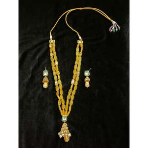 Manufacturer Wholesaler Fine Beaded Mala Set for Women & Men Kundan Stone & Green Red Pearl Beaded Mala for Weddings - Product Image 3