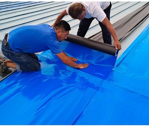 Fieltro de techo impermeable autoadhesivo moderno 1,5mm SBS Asfalto PE Plástico-Capas múltiples fáciles de construir para aislamiento acústico - Product Image 3