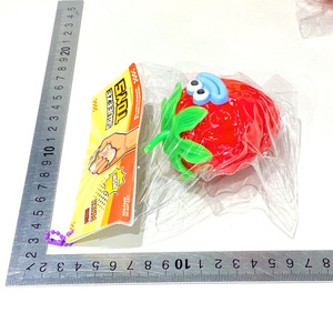 Mainan Peras Stroberi Lucu Bentuk Lidah, Karet Lembut, Anti Stres, Hadiah Pesta Anak, Mainan Unik - Product Image 5
