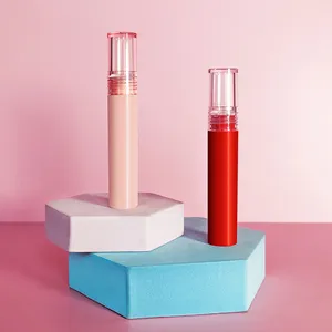 2022批发新款空唇彩管包装塑料定制透明粉色红色顶部空圆形唇彩管容器