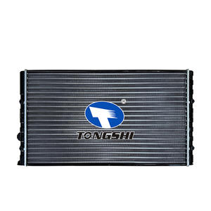 Intercooler per radiatori Auto in alluminio con refrigeratore d'acqua in rame per VW GOLF OEM 1 h0.121.253.bc - Product Image 2