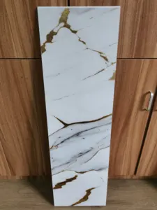Panneau mural de douche en PVC aspect marbre doré