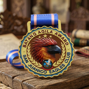 Medallas Conmemorativas de Aleación Dorada con Patrón de Águila en 3D y Recubrimiento de Color, Medallas Metálicas Personalizadas para Eventos de Clubes y Premios por Logros - Product Image 2