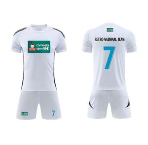 Jersey Sepak Bola Retro dengan Desain Pemain Sepak Bola Legendaris, Nyaman Dipakai, Bergaya, dan Tampilan Abadi untuk Penggemar Sejati - Product Image 1