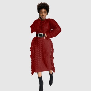 ชุดเดรสสเวตเตอร์มีพู่ถักแขนยาวสีพื้นทันสมัย - Product Image 1