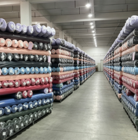 Prix d'usine en gros, tissu en taffetas 100% polyester, lisse, léger, largeur 150 cm, pour veste en duvet, manteau, doublure intérieure de vêtement