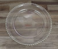 Assiette de présentation en acrylique blanc de 13 pouces avec bordure perlée dorée, réutilisable, incassable, décorative, pour la décoration de table de mariage