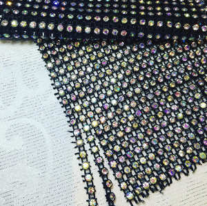 Feuille de maille strass noir et blanc à 24 rangées avec cristal AB 10 mètres chaque rouleau d'accessoires de vêtement - Product Image 3