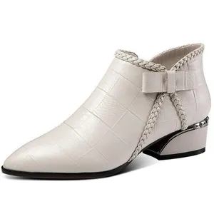 Bottes Elsie Talons bas pour femmes Style anglais Martines pour femmes à bouts pointus chaussures à la cheville pour femmes bottes femme