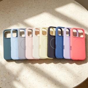 เคสโทรศัพท์ซิลิโคนเหลวแบบแม่เหล็กสำหรับ iPhone 17 Pro Max 10 สีลูกกวาด ป้องกันเต็มรูปแบบ ผิวสัมผัสนุ่ม รองรับการชาร์จไร้สาย - Product Image 2