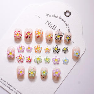 Nouveaux autocollants pour ongles en résine transparente motif marguerite à cinq pétales, pour coques de téléphone DIY, pinces à cheveux, accessoires et breloques pour nail art - Product Image 2